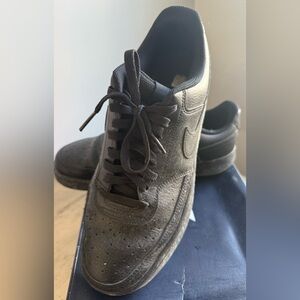 Nike Men's Charcoal Sneakers